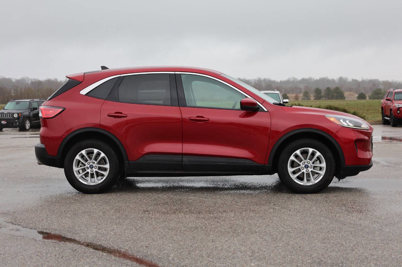 Used 2020 Ford Escape SE AWD/4WD image 7