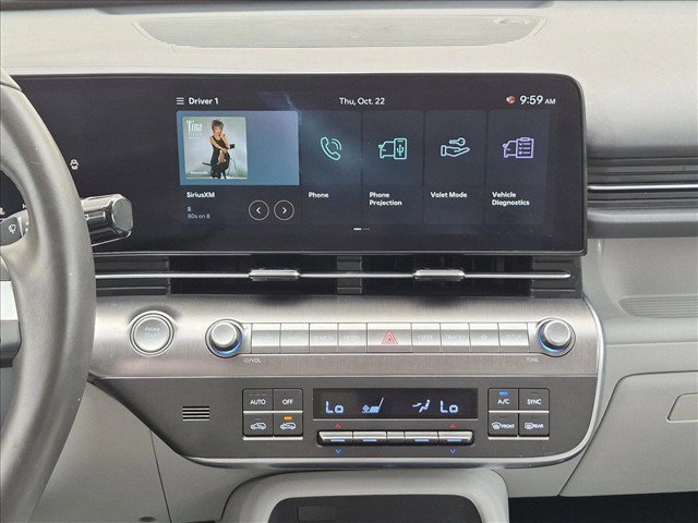 Used 2025 Hyundai Kona SEL FWD image 14