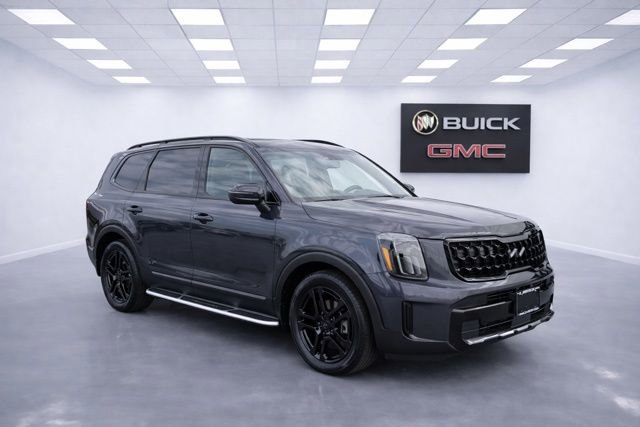 Used 2025 Kia Telluride EX X-Line image 2