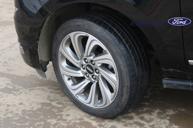 Used 2024 Lincoln Navigator Premiere image 9