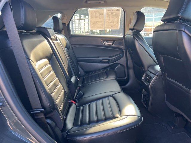 Used 2023 Ford Edge SEL w/ Convenience Package image 14