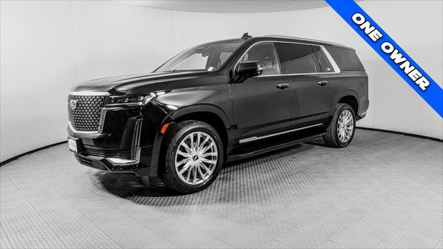 Used 2022 Cadillac Escalade ESV Premium Luxury AWD/4WD image 2