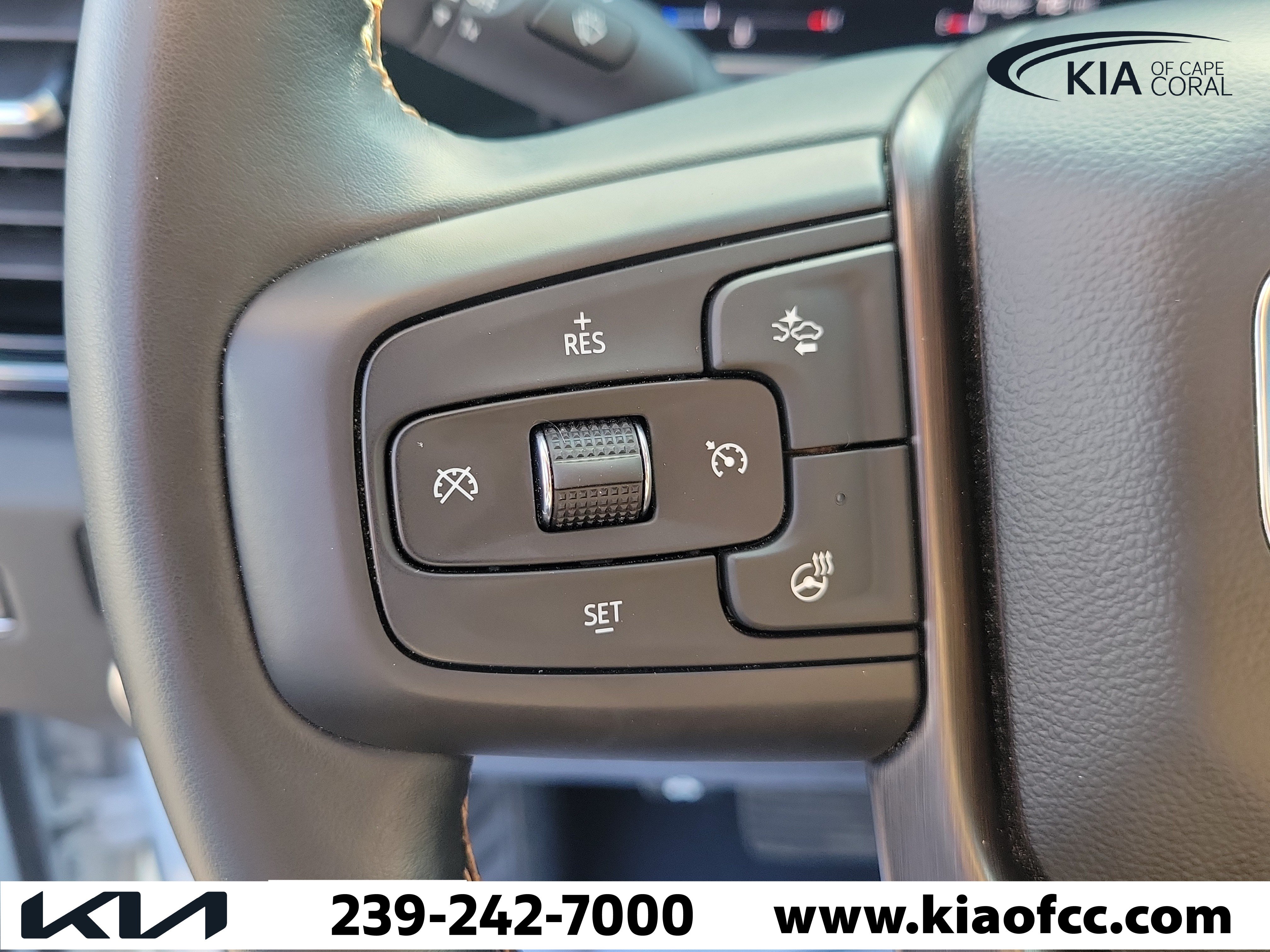Used 2026 GMC Sierra 2500 AT4 AWD/4WD image 25