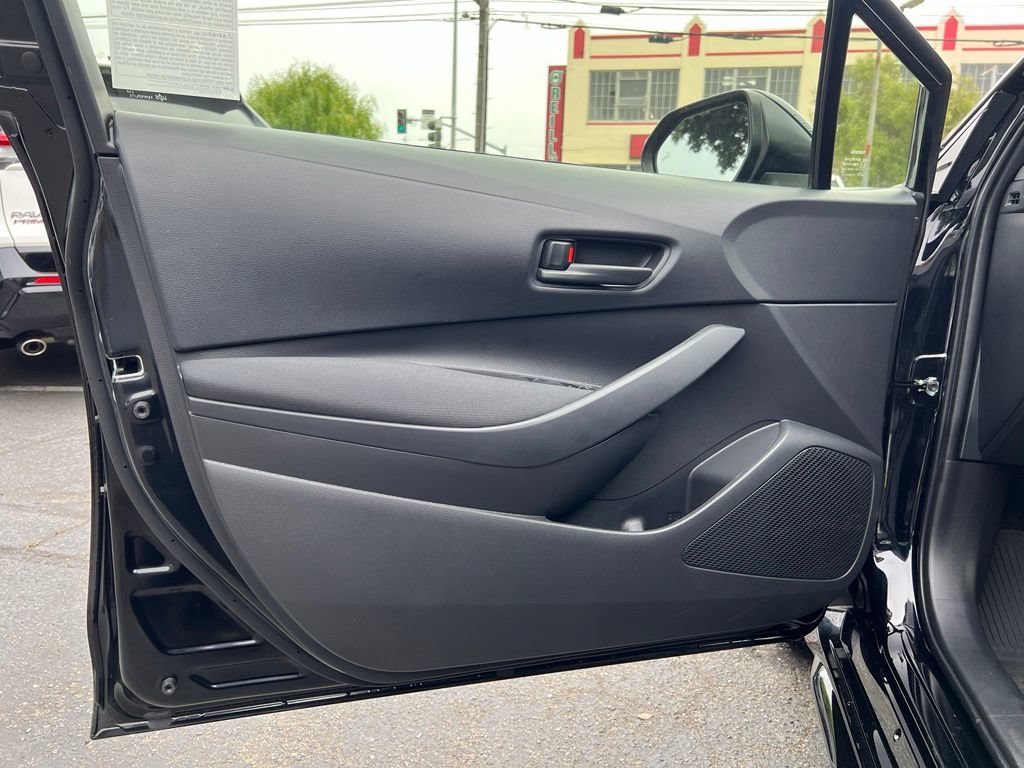 Certified 2026 Toyota Corolla LE FWD image 37