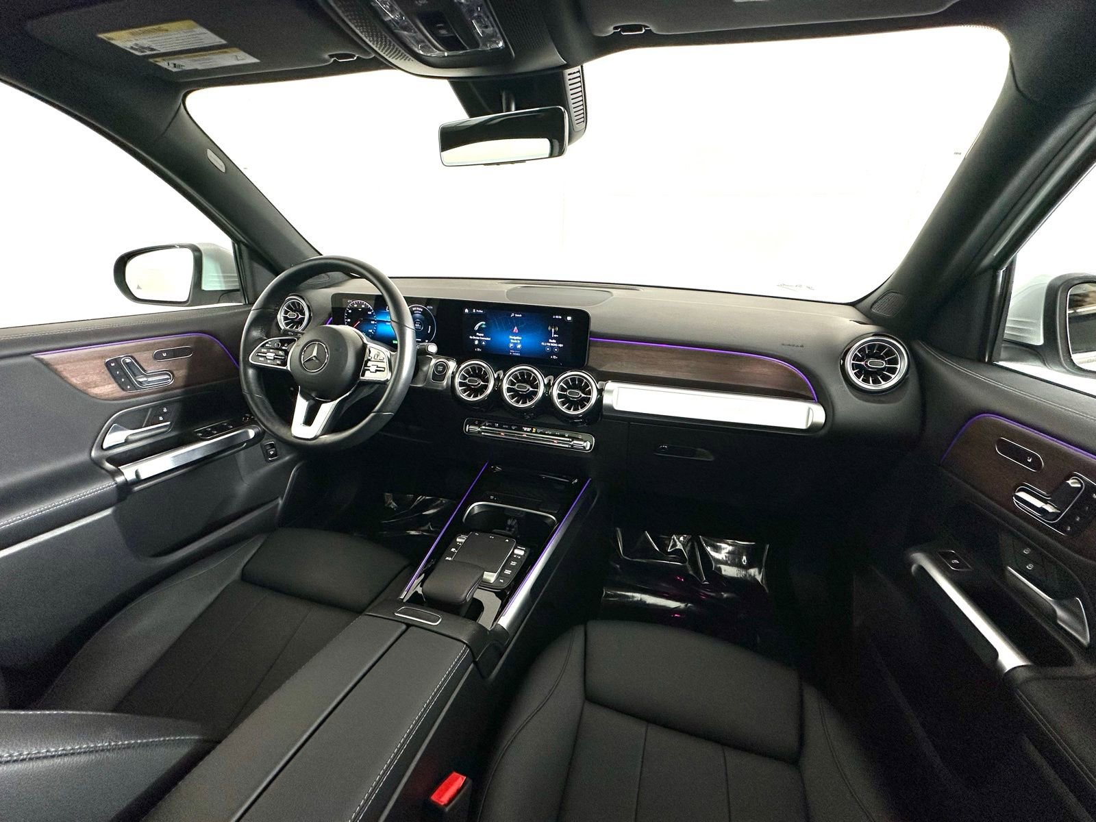 Used 2023 Mercedes-Benz EQB 300 300 w/ Exclusive Package video 2