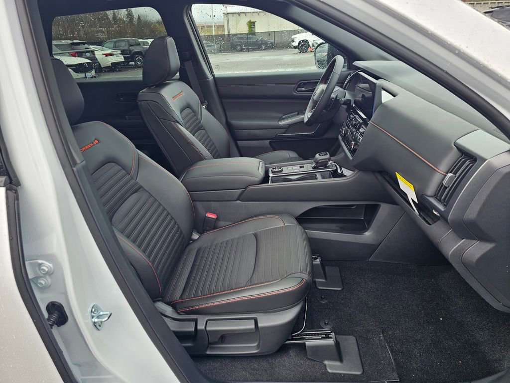 New 2026 Nissan Pathfinder Rock Creek image 30