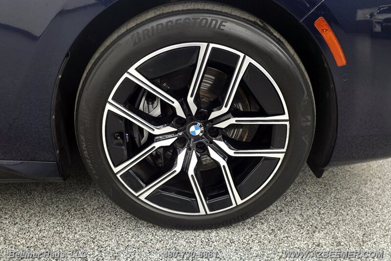 Used 2024 BMW 740i xDrive w/ Executive Package AWD/4WD image 34