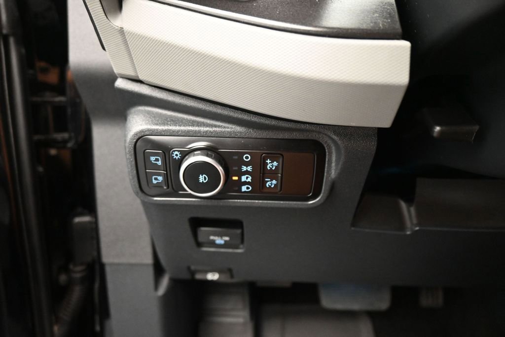 Used 2023 Ford Bronco Badlands AWD/4WD image 13