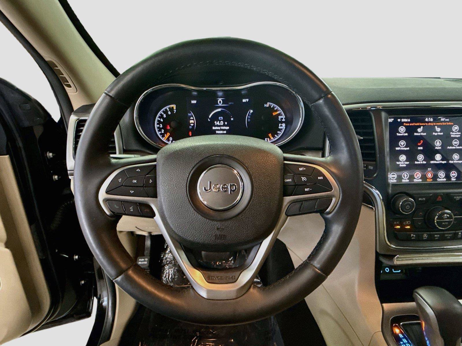 Used 2018 Jeep Grand Cherokee Limited AWD/4WD image 10