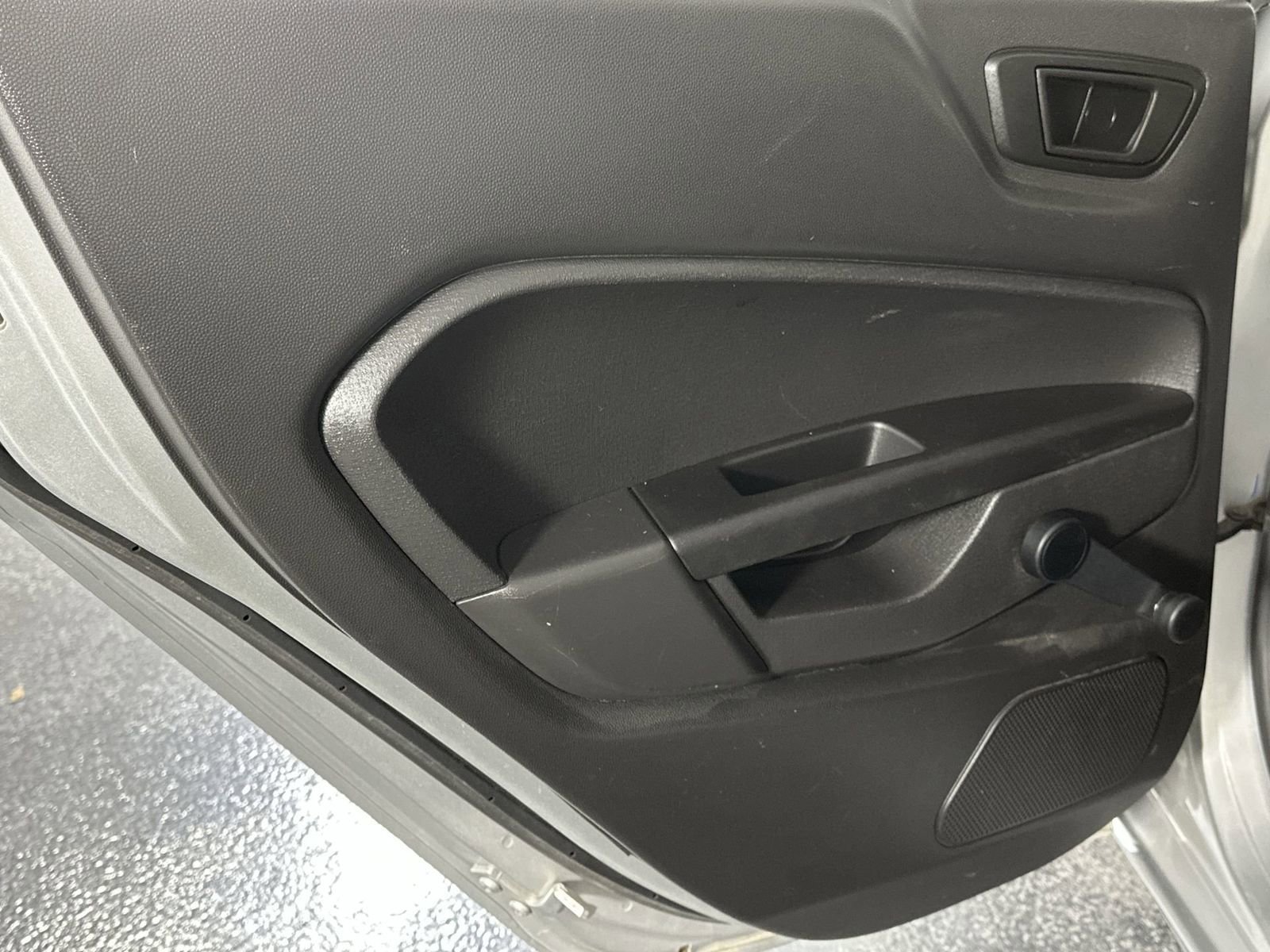 Used 2019 Ford Fiesta S image 32