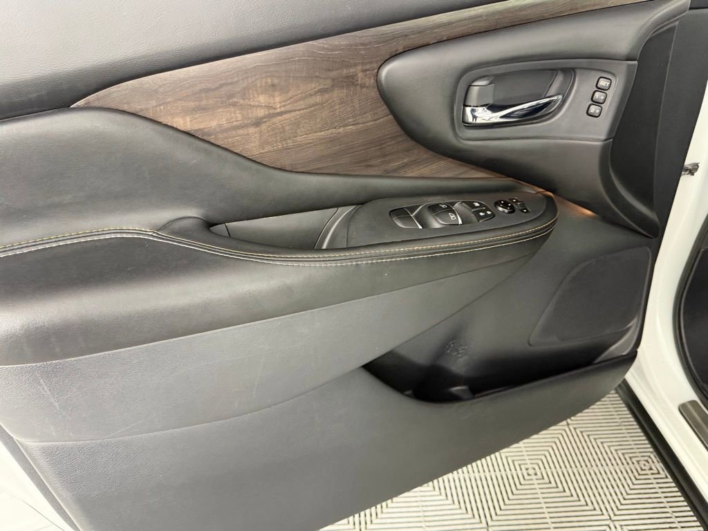 Used 2023 Nissan Murano Platinum w/ Cargo Package image 25
