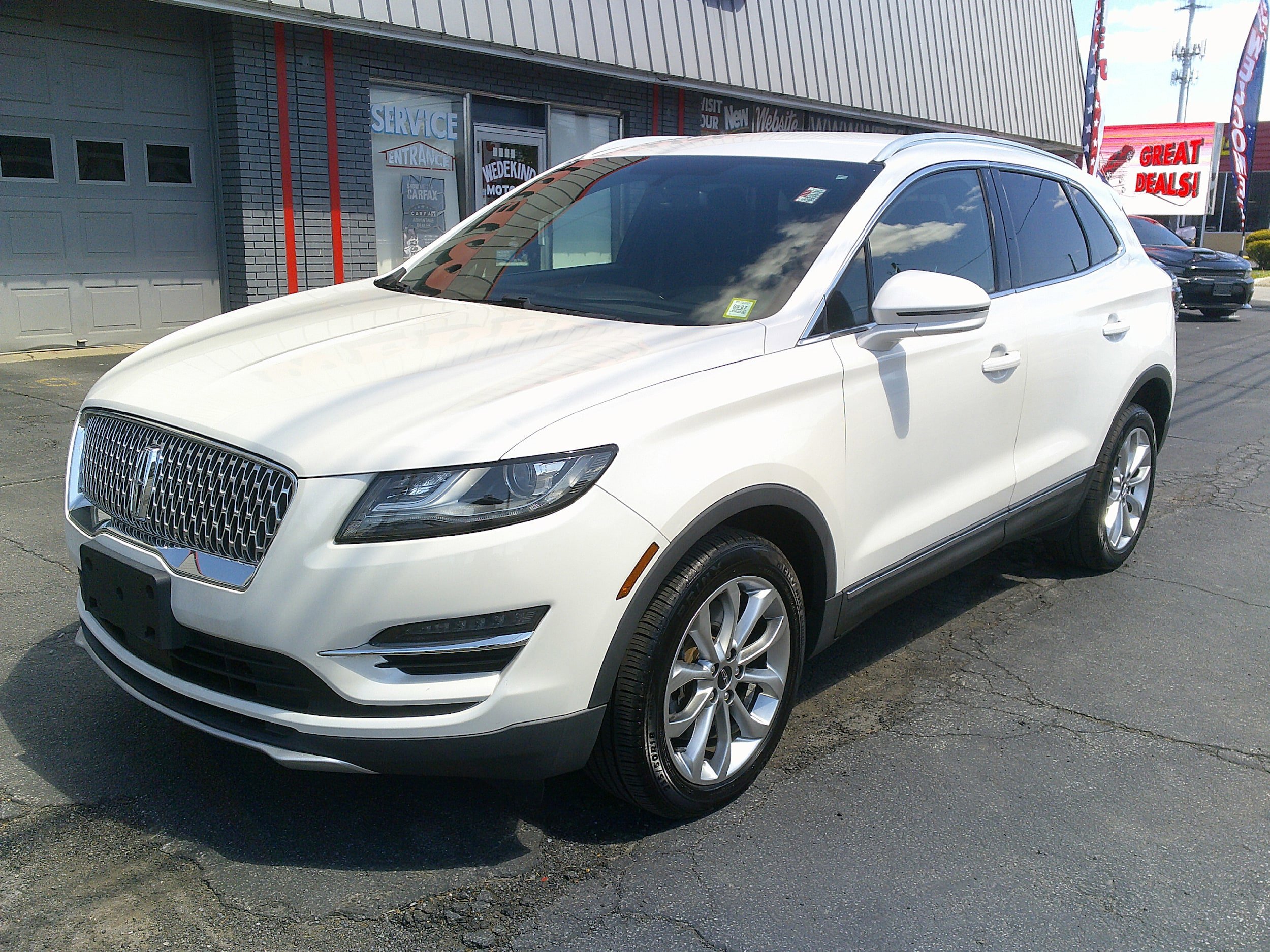 Used 2019 Lincoln MKC Select w/ Select Plus Package AWD/4WD image 12