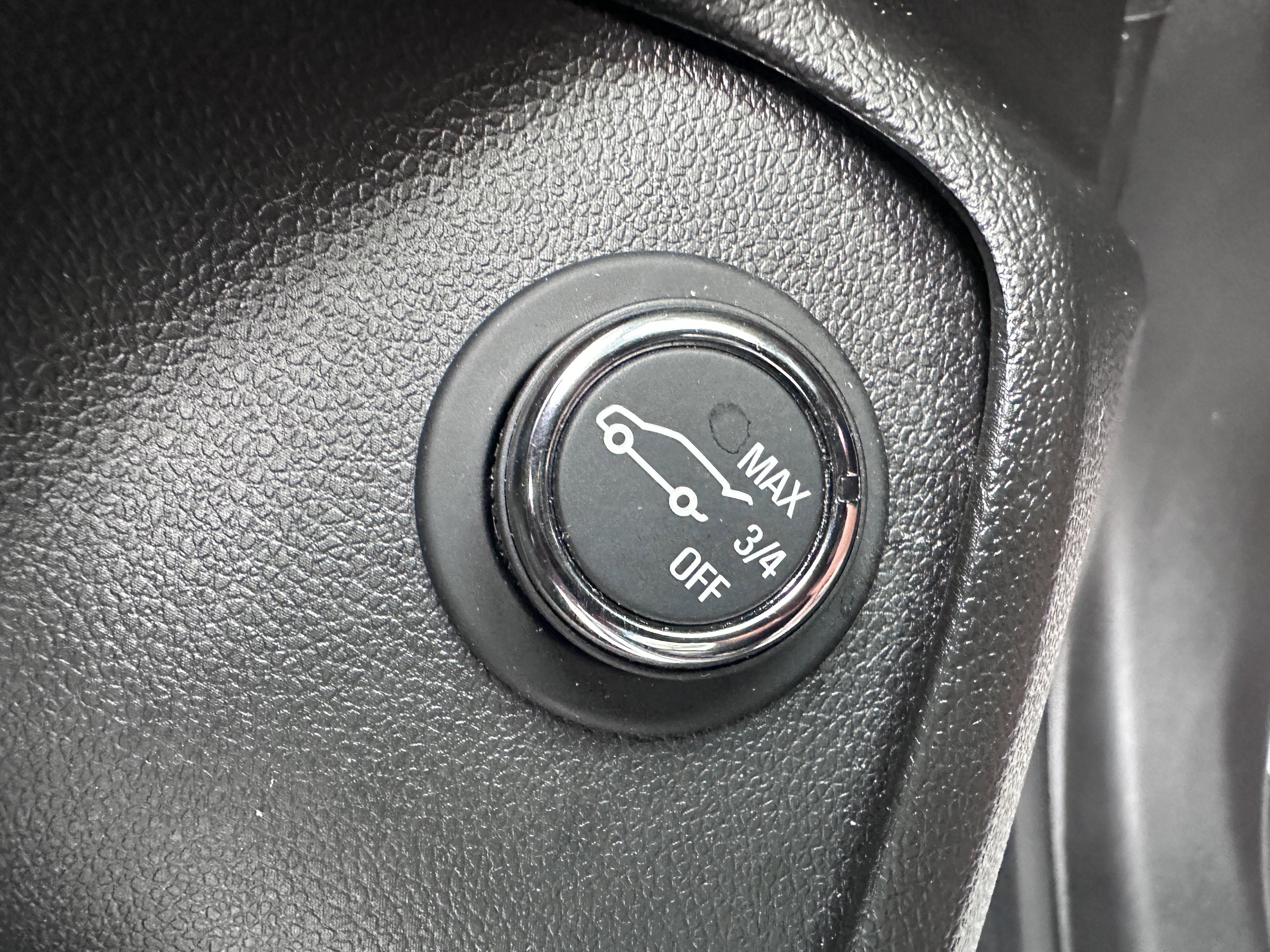 Used 2024 Chevrolet TrailBlazer LT w/ Convenience Package image 24