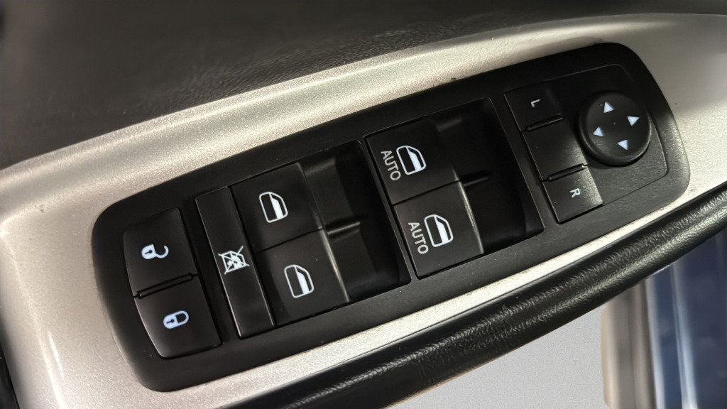 Used 2014 Dodge Journey Limited w/ Sun/Sound & Wheel Group AWD/4WD image 15