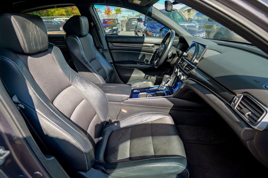 Used 2018 Honda Accord Sport image 33