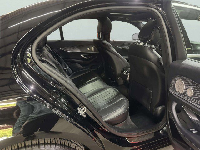 Used 2021 Mercedes-Benz E 350 4MATIC Sedan image 35