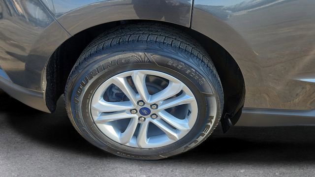 Used 2020 Ford Edge SEL w/ Convenience Package image 18