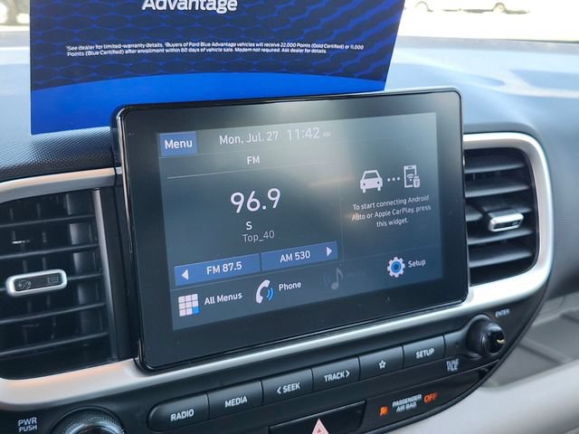 Used 2022 Hyundai Venue SEL FWD image 21