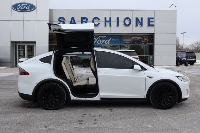 Used 2019 Tesla Model X Long Range image 2