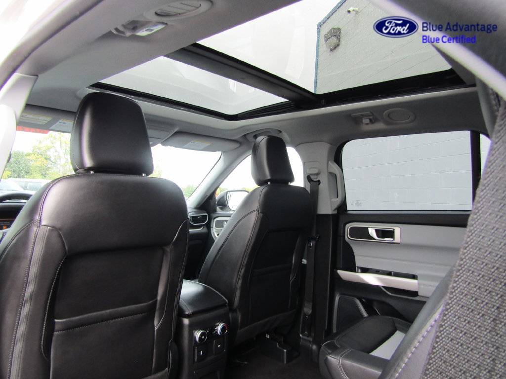 Certified 2023 Ford Explorer XLT AWD/4WD image 5