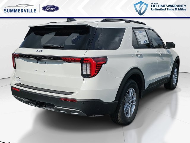 New 2027 Ford Explorer Active w/ Active Comfort Package RWD image 3