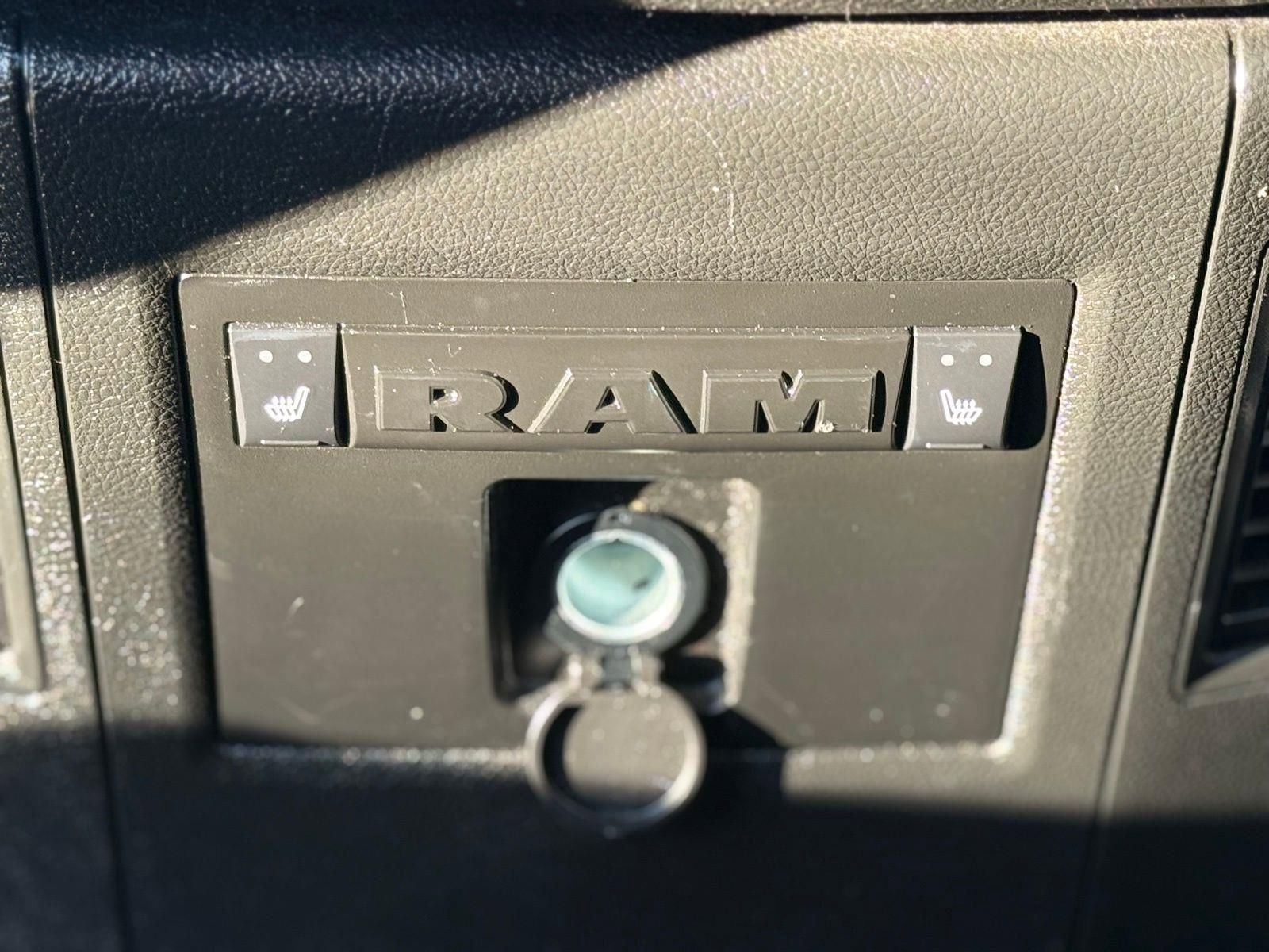 Used 2018 RAM 2500 Limited image 45