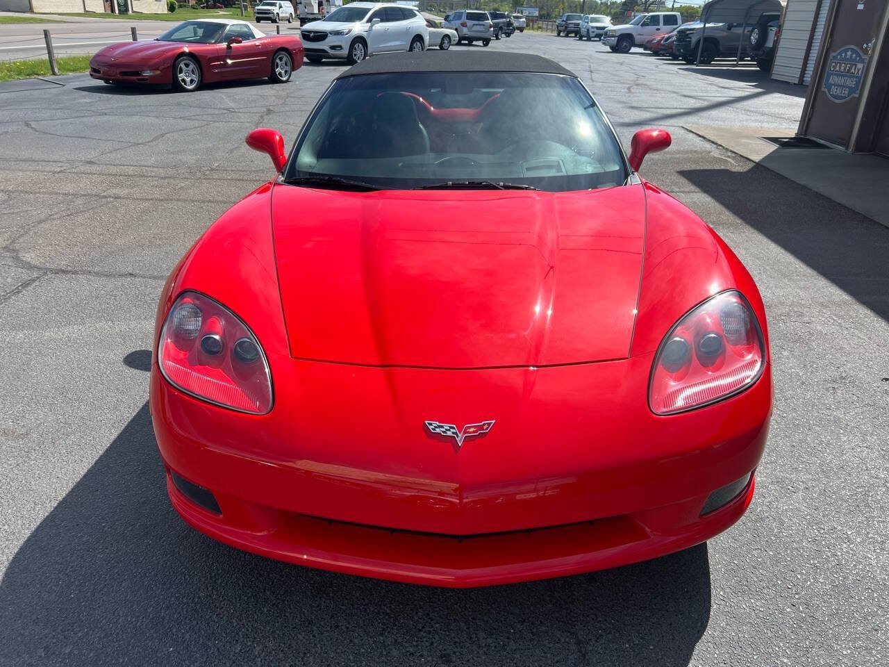 Used 2010 Chevrolet Corvette Convertible w/ Preferred Equipment Group RWD image 18