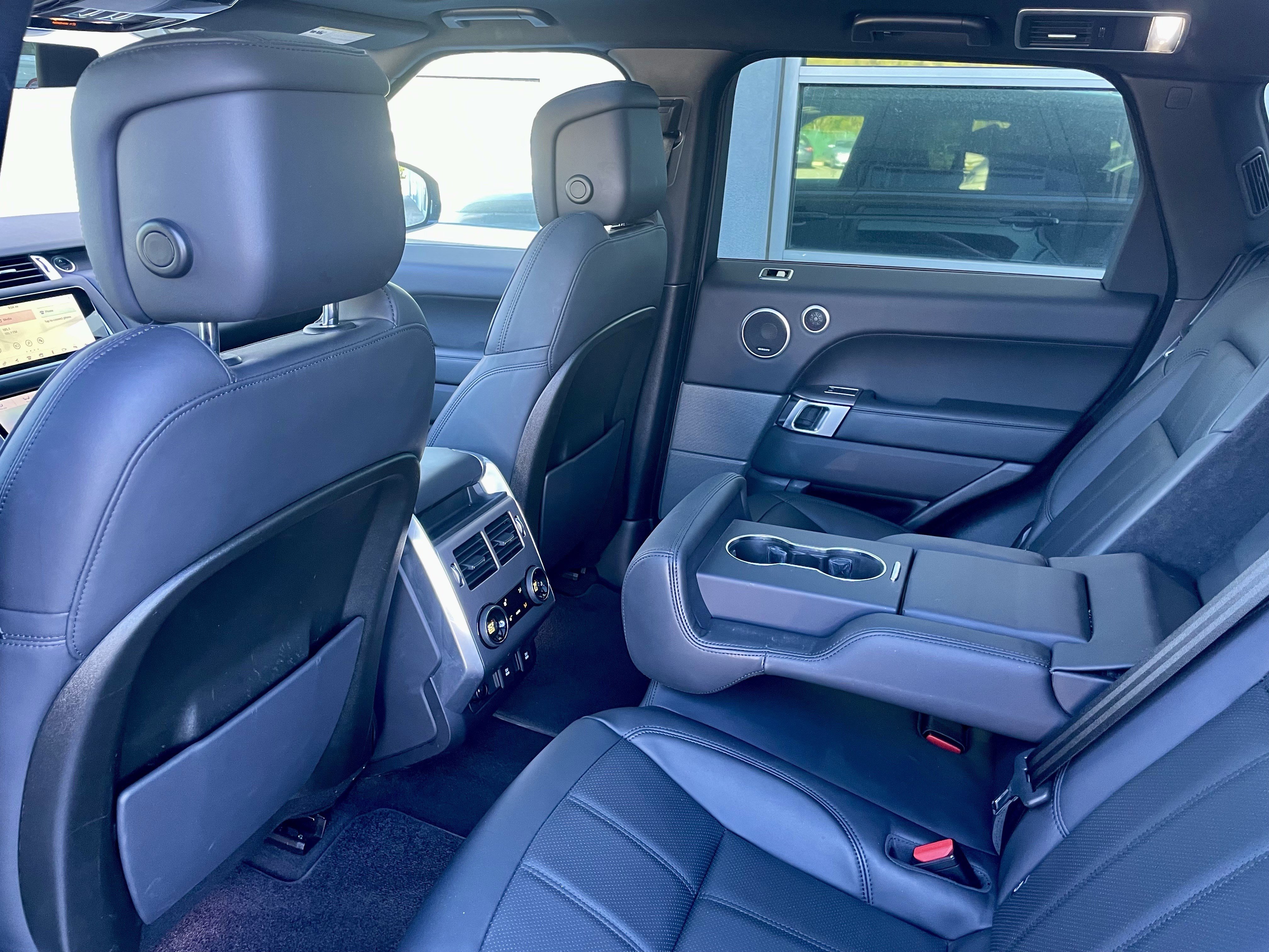 Used 2019 Land Rover Range Rover Sport HSE AWD/4WD image 30
