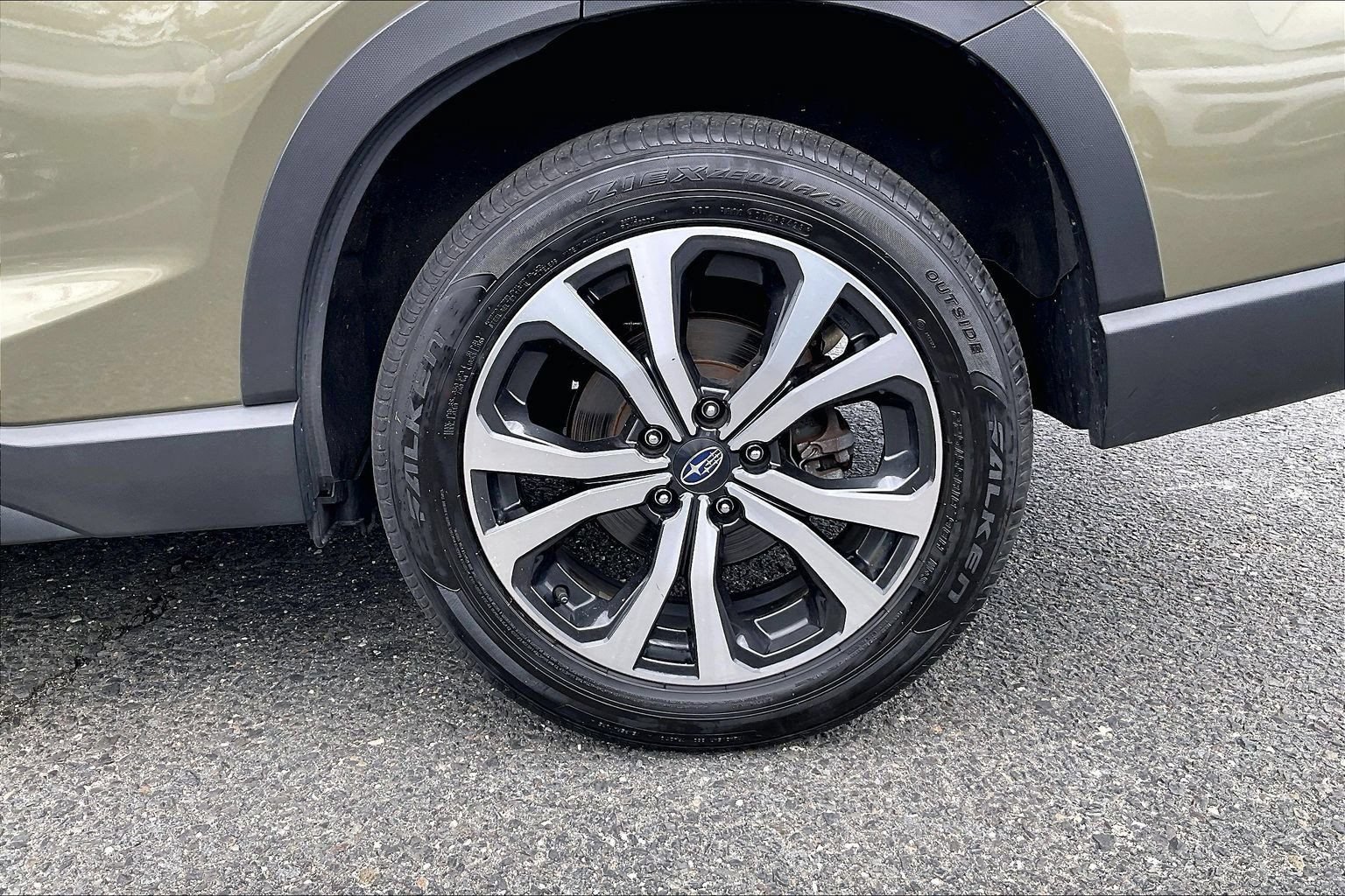 Certified 2024 Subaru Forester Limited AWD/4WD image 12