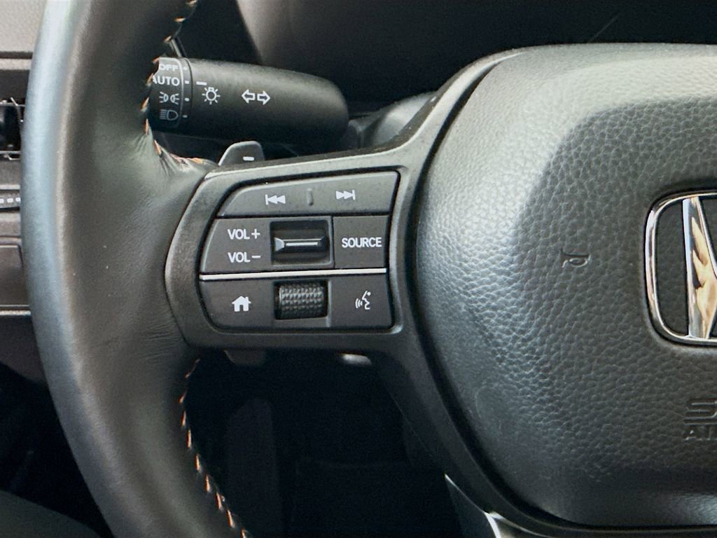 Certified 2025 Honda CR-V Sport image 11