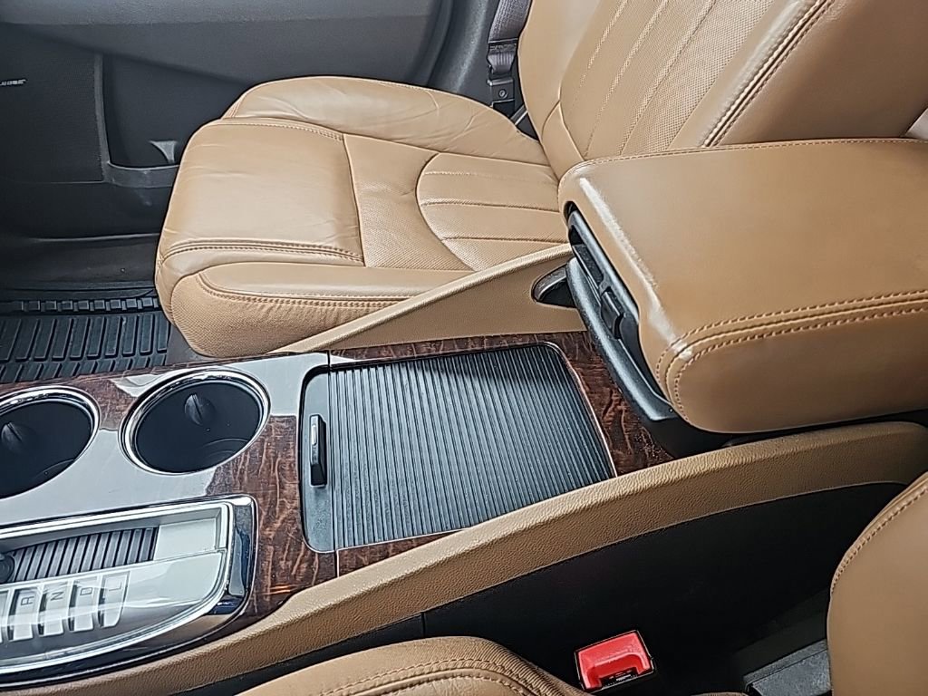 Used 2014 Buick Enclave Premium image 25