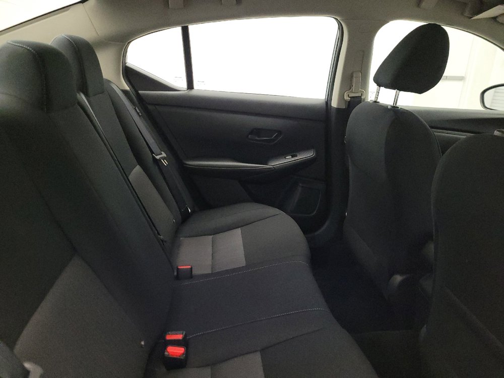 Used 2025 Nissan Sentra SV FWD image 19