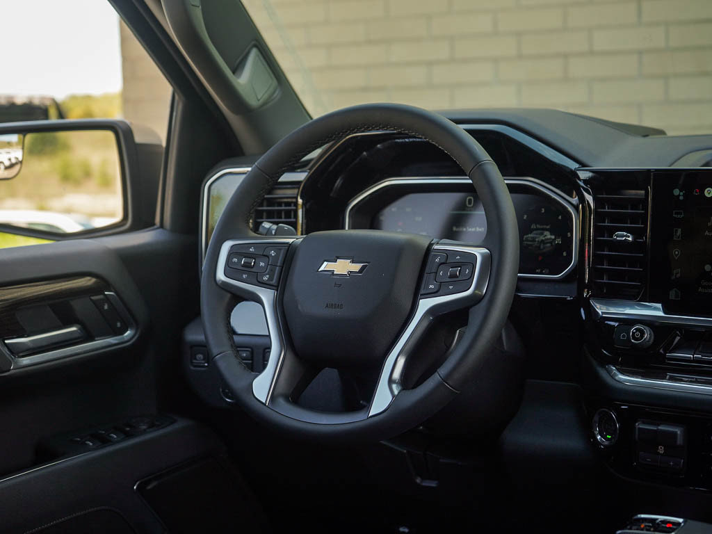 New 2026 Chevrolet Silverado 1500 LT AWD/4WD image 13