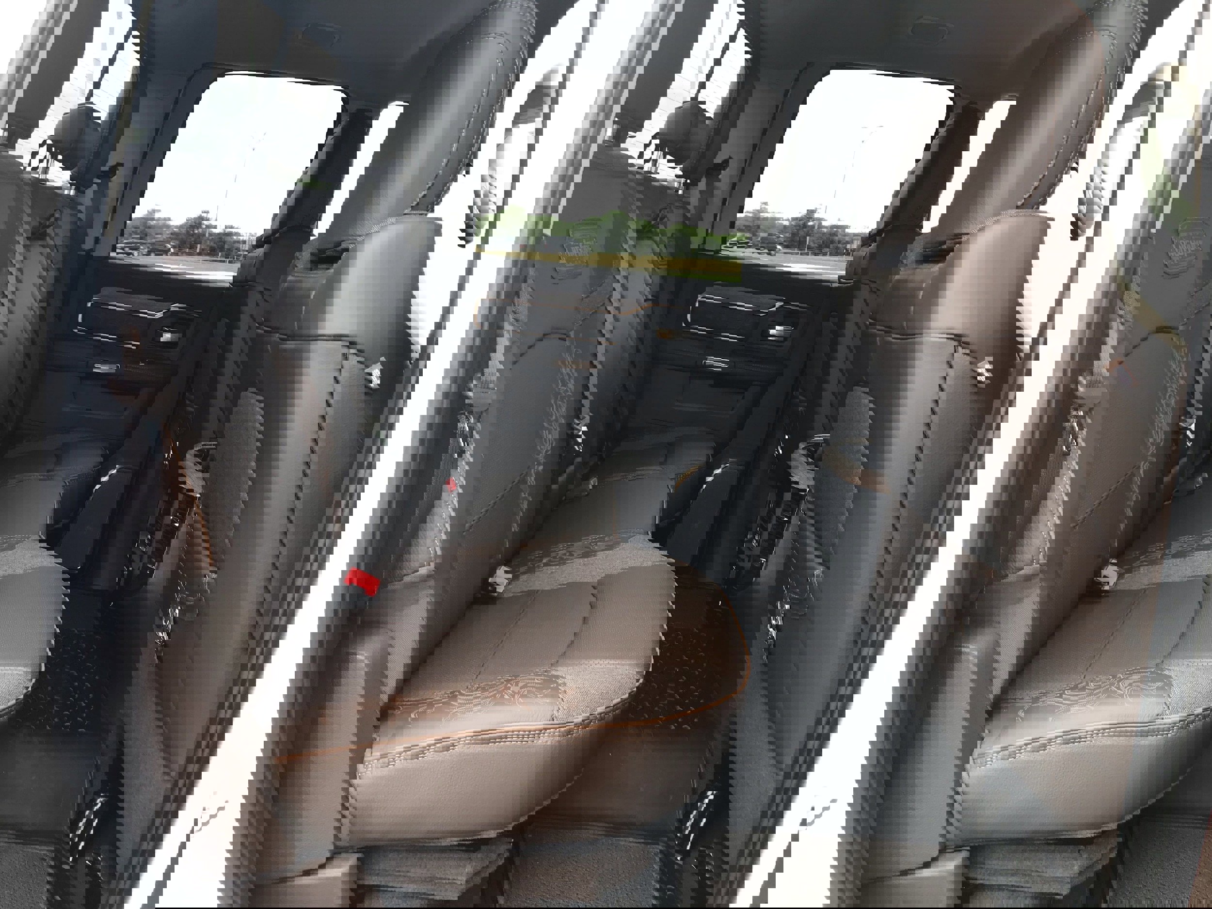 New 2025 RAM 2500 Limited image 18