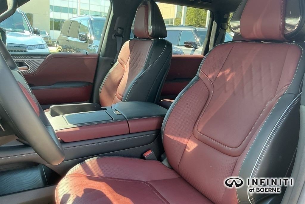 Certified 2026 INFINITI QX80 Autograph w/ Premium Cargo Package image 18