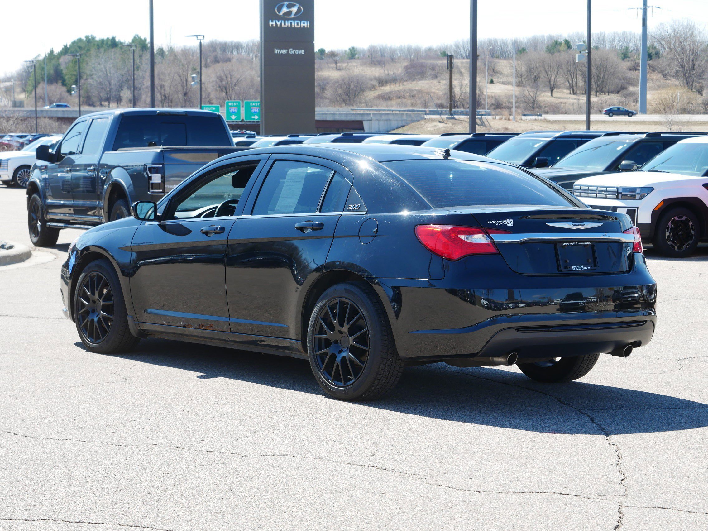 Used 2014 Chrysler 200 Touring w/ 200 S Group FWD image 8
