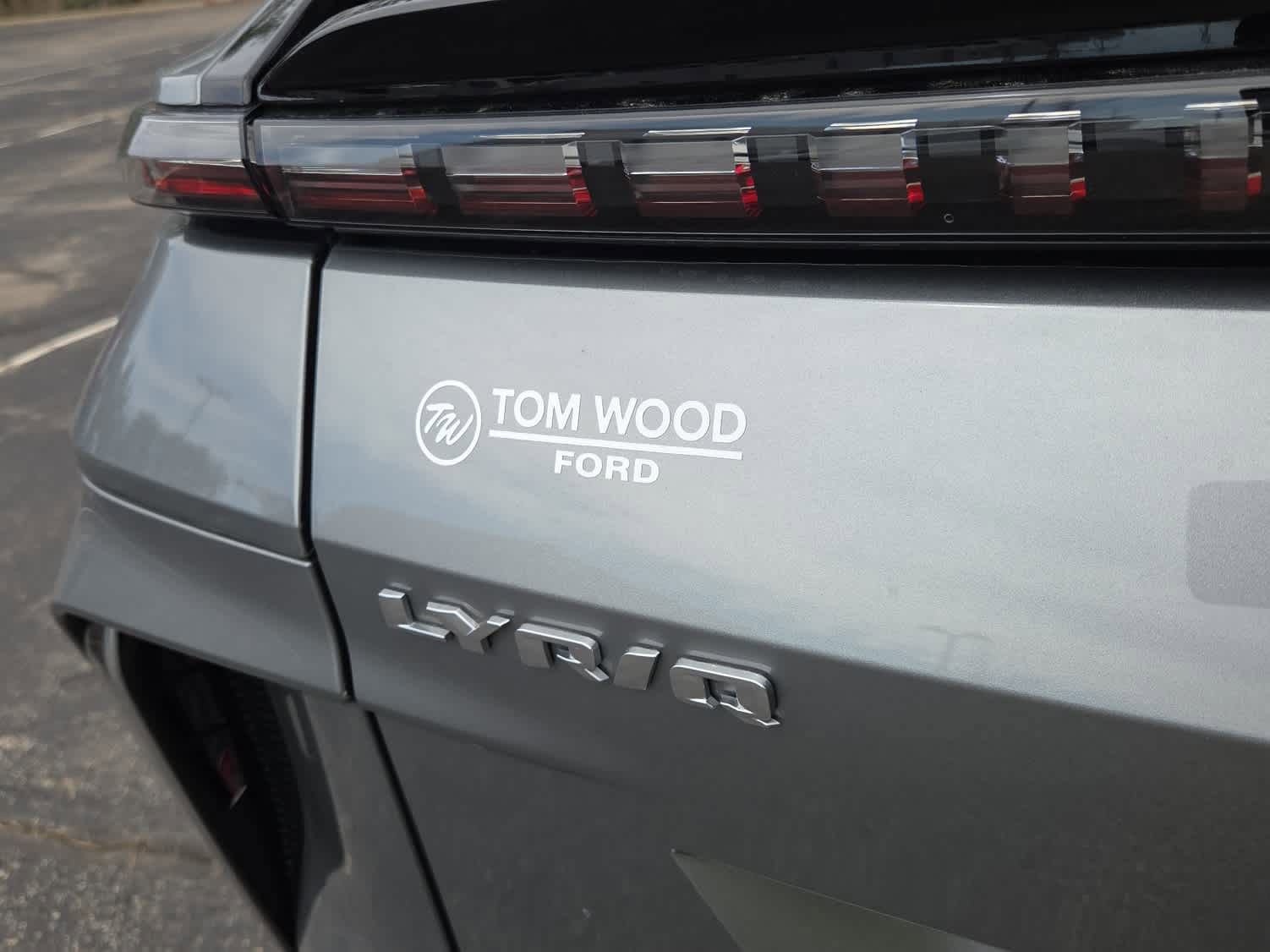 Used 2024 Cadillac Lyriq Luxury w/ LPO, Floor Liner Package image 9