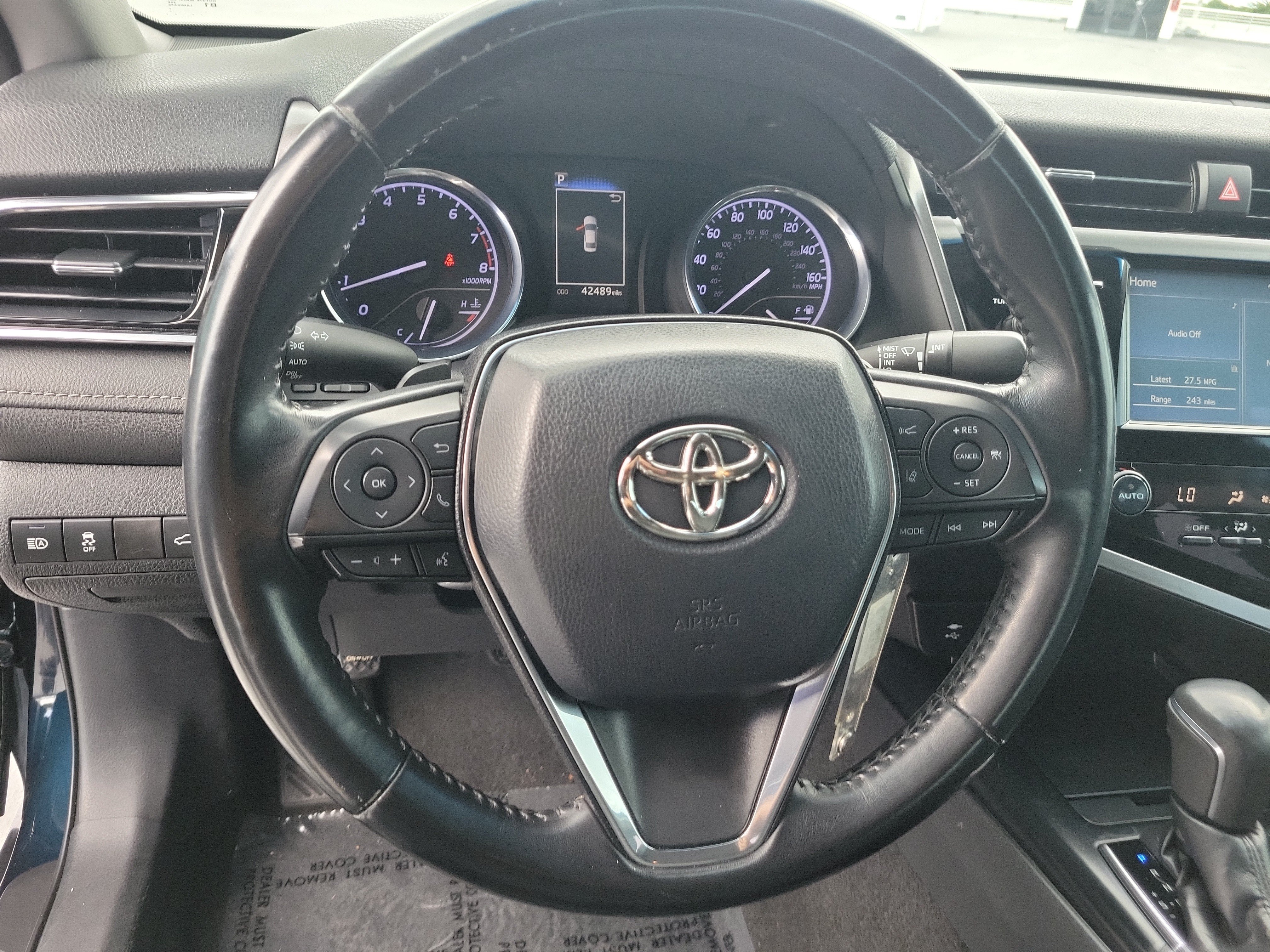 Used 2018 Toyota Camry SE FWD image 23