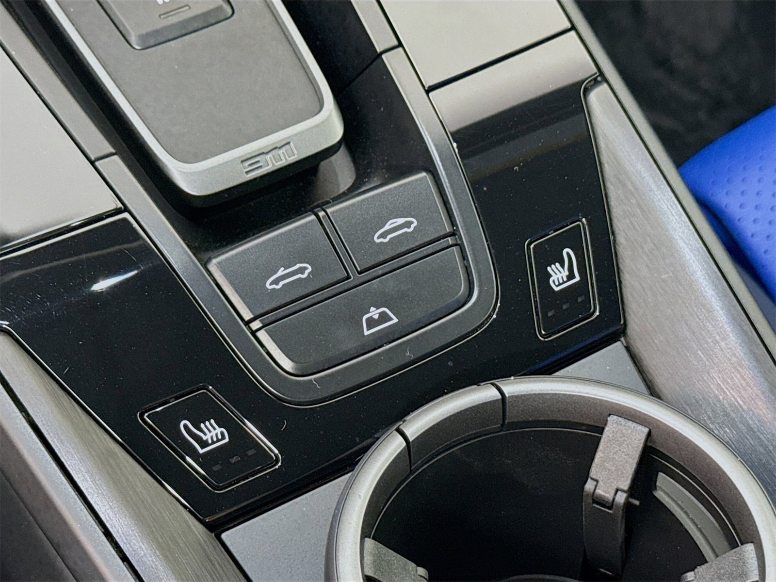 Certified 2023 Porsche 911 Carrera 4 GTS image 17