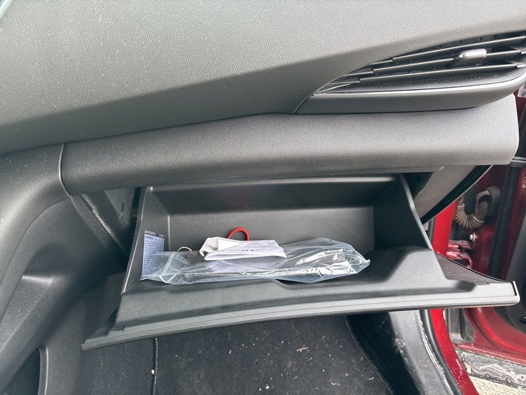 Used 2021 Buick Envision Essence w/ Sport Touring Package image 19