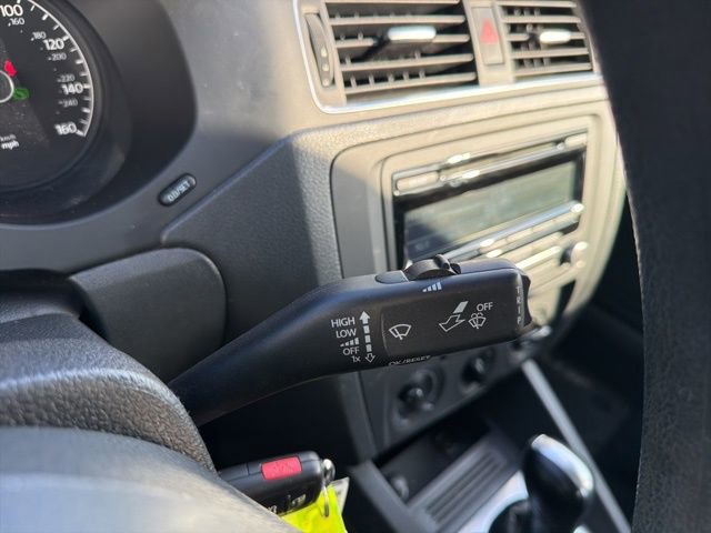 Used 2014 Volkswagen Jetta S image 28