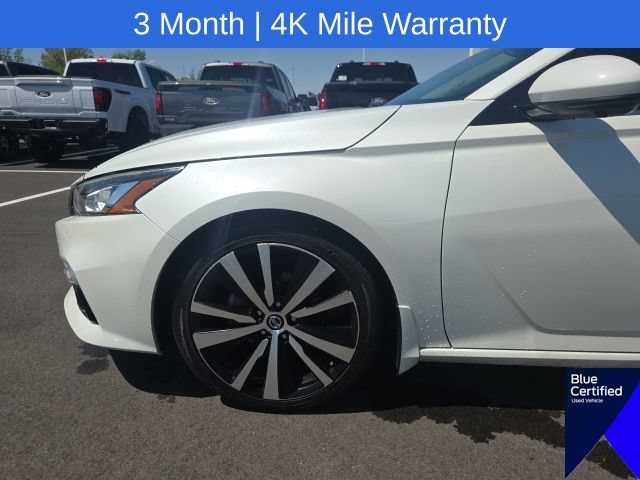 Used 2020 Nissan Altima 2.0 Platinum FWD image 15