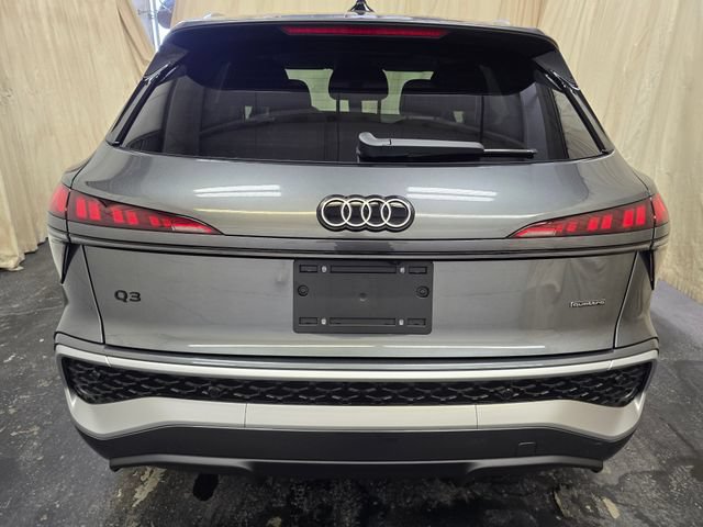 New 2026 Audi Q3 quattro 2.0T AWD/4WD image 7