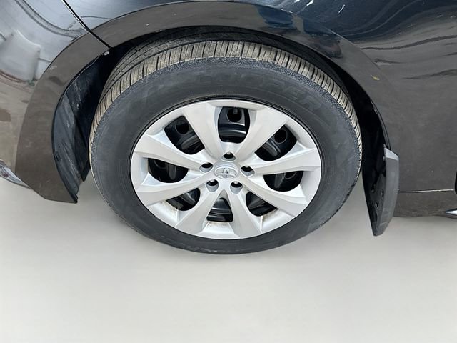 Used 2021 Toyota Corolla LE w/ Carpet Mat Package (TMS) image 29