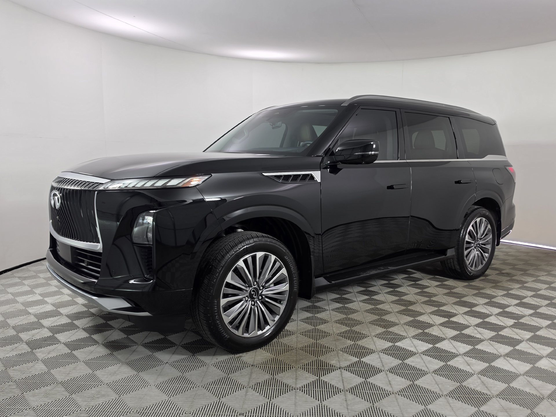 Used 2026 INFINITI QX80 Luxe RWD image 36