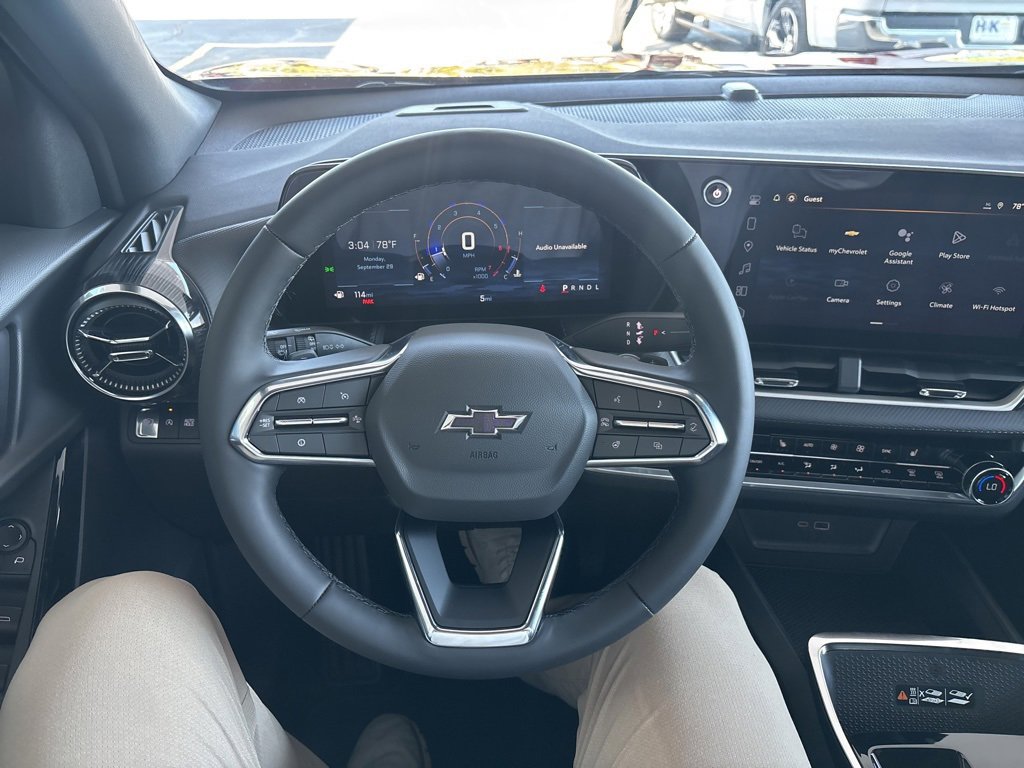 New 2026 Chevrolet Equinox LT w/ Convenience Package II image 9