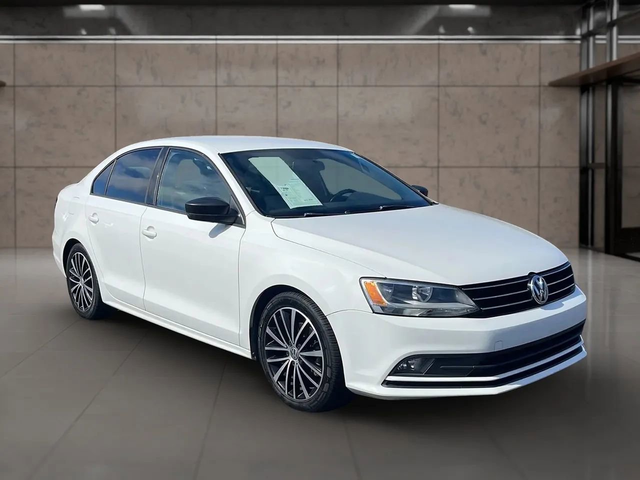 Used 2016 Volkswagen Jetta Sport image 7