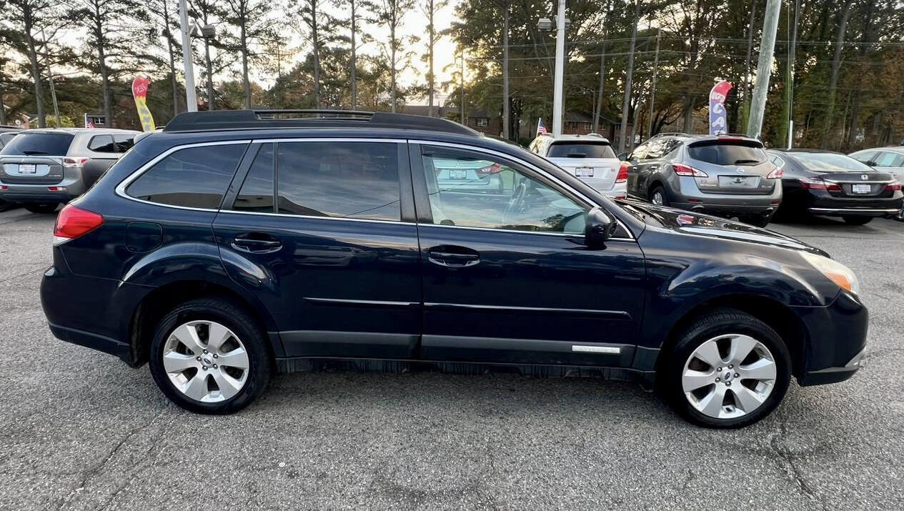 Used 2012 Subaru Outback 2.5i Limited image 8