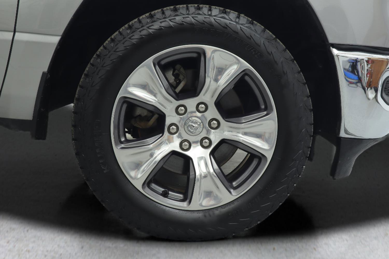 Used 2024 RAM 1500 Laramie RWD image 28