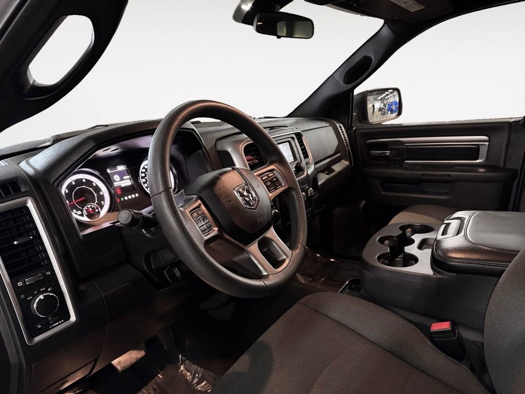 Used 2024 RAM 1500 Classic Warlock image 10